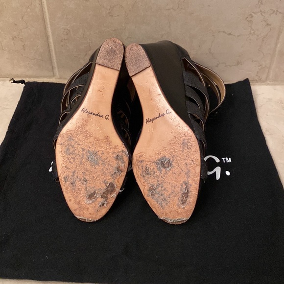 Alejandra G Raquel Wedge - Picture 4 of 5